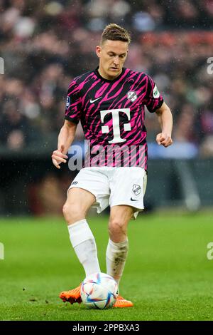 Rotterdam, pays-Bas. 23rd avril 2023. Rotterdam - Jens Toornstra du FC Utrecht lors du match entre Feyenoord et le FC Utrecht au Stadion Feijenoord de Kuip le 23 avril 2023 à Rotterdam, pays-Bas. Crédit : photos Box to Box/Alamy Live News Banque D'Images