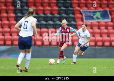 Londres, Royaume-Uni. 23rd avril 2023. Londres, Angleterre, 23 avril 2023: Laura Blindkilde (19 Aston Villa) en action pendant le match de la Super League FA Womens entre Tottenham Hotspur et Aston Villa à Brisbane Road à Londres, Angleterre. (Alexander Canillas/SPP) crédit: SPP Sport Press photo. /Alamy Live News Banque D'Images