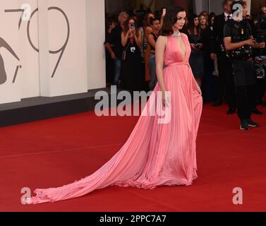 VENISE, ITALIE - SEPTEMBRE 08 : Ana de Armas assiste au tapis rouge 'Blonde' au Festival du film de Venise 79th sur 08 septembre 2022 à Venise, Italie Banque D'Images