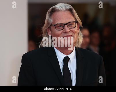 VENISE, ITALIE - SEPTEMBRE 08: Andrew Dominik assiste au tapis rouge 'Blonde' au Festival du film de Venise 79th sur 08 septembre 2022 à Venise, Italie Banque D'Images