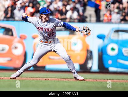 San Francisco, Californie, États-Unis. 23 avril 2023 San Francisco CA, États-Unis Le troisième joueur de New York Brett Baty (22) joue sur le terrain pendant le match de la MLB entre les mets de New York et les Giants de San Francisco à Oracle Park San Francisco Calif. Thurman James/CSM crédit: CAL Sport Media/Alay Live News Banque D'Images