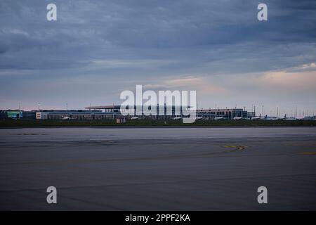 Berlin, Allemagne. 24th avril 2023. Aéroport de Berlin Brandenburg (BER). 04/24/2023. Credit: dpa/Alay Live News Banque D'Images