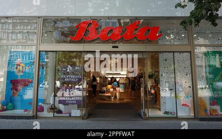 Magasin de chaussures Bata à Prague, République tchèque. Banque D'Images