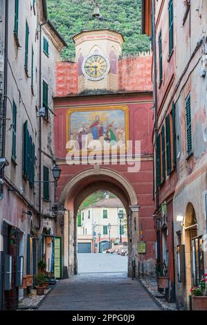 Ancienne porte de Finalborgo Banque D'Images