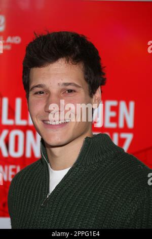 Wincent Weiss. Live Aid Pressekonferenz, PrÃ¤présentation des Hauptactes, Westin Hotel Elbphilharmonie Hamburg, 22.11.2022 Banque D'Images