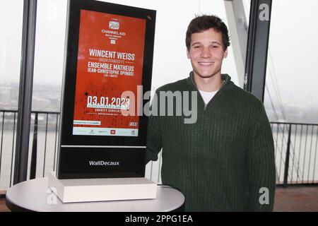 Wincent Weiss. Live Aid Pressekonferenz, PrÃ¤présentation des Hauptactes, Westin Hotel Elbphilharmonie Hamburg, 22.11.2022 Banque D'Images