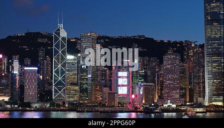 Port de Victoria, Hong Kong 23 juillet 2020 : nuit de la ville de Hong Kong Banque D'Images