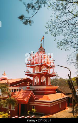 Panaji, Goa, Inde. Tour du temple hindou Maruti ou temple Hanuman est situé à Panjim. Construit en l'honneur du Dieu des singes Haruman. Monument célèbre et patrimoine. Destination populaire Banque D'Images