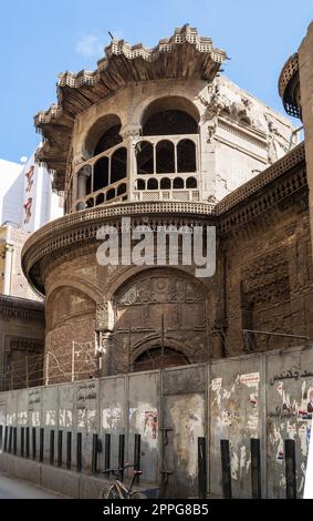 Bâtiment historique abandonné en ruine Sabil et Kuttab Ruqayya Dudu, DARB Al Ahmar, le Caire, Egypte Banque D'Images