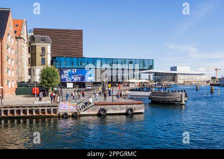 Danemark, Copenhague - Ecole de Ballet royal danois et théâtre dans le Nyhavn Banque D'Images