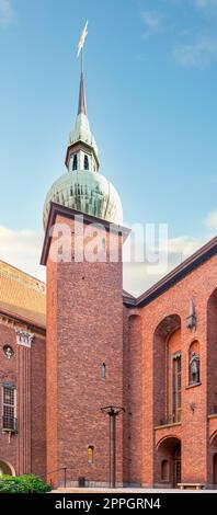 Cour de l'hôtel de ville de Stockholm, suédois : Stadshuset, se trouve à la pointe orientale de l'île de Kungsholmen, en Suède Banque D'Images