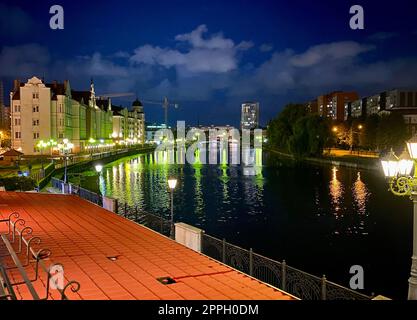 Kaliningrad ville de nuit Banque D'Images