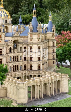 Parc des miniatures de la Baltique, petite réplique du château de Schwerin en Allemagne, Miedzyzdroje, Pologne Banque D'Images