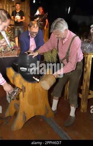 Baril Tapping Wandsbek Oktoberfest Banque D'Images