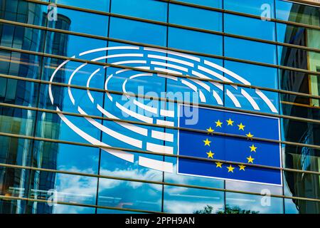 Logo du Parlement européen, affiché sur le bâtiment Banque D'Images