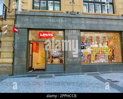 Le magasin Levis Levi Jeans à Prague, république tchèque Banque D'Images