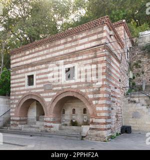 Fontaine Kanuni Sultan Suleyman ou Cesmesi, près de la mosquée Eyup Sultan, Istanbul, Turquie Banque D'Images