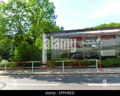 Audi AG, dont le siège social est à Ingolstadt, est un constructeur automobile allemand. Banque D'Images