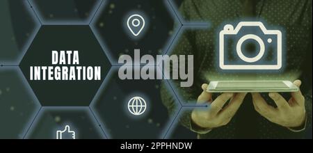 Symbole textuel indiquant Data Integration. La vitrine commerciale implique la combinaison de données résidant dans différentes sources Banque D'Images
