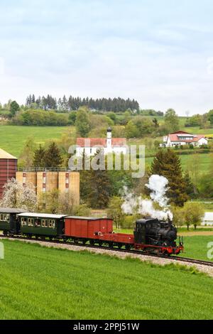 Haertsfeld Schaettere train à vapeur locomotive musée format de portrait ferroviaire à Iggenhausen Allemagne Banque D'Images