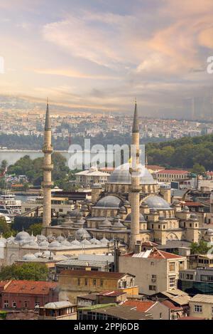 Vue d'Ariel sur la mosquée Rustem Pasha, depuis la mosquée Suleymaniye, Istanbul, Turquie Banque D'Images