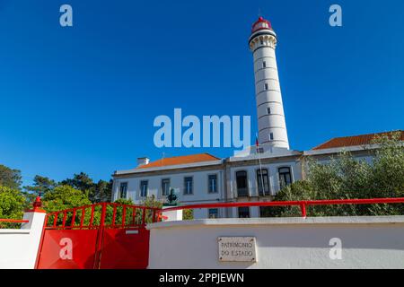 phare de Vila Real de Santo Antonio Banque D'Images