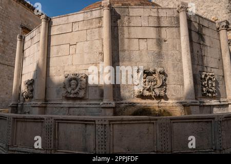 Fontaine dans la ville de Dubrovnik, Croatie Banque D'Images