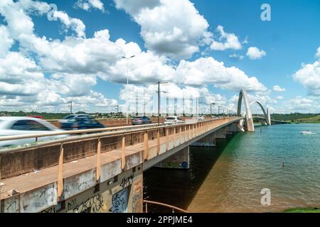 Brasilia, Brésil - 28 février 2022: Ponte Juscelino Kubitschek Banque D'Images