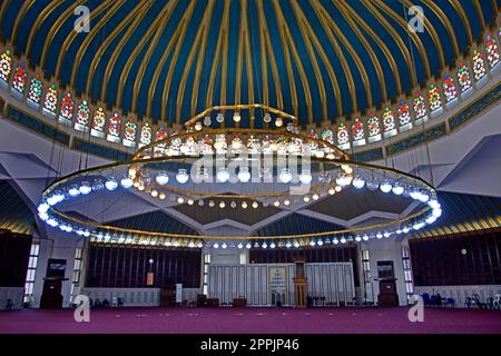 Mosquée du roi Abdallah I à Amman, en Jordanie. Également connue sous le nom de mosquée bleue a été construite entre 1982 et 1989 à Amman, Jordanie, الأردن, Royaume hachémite Banque D'Images