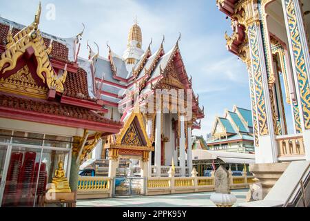 THAÏLANDE SIRACHA WAT SI MAHA RACHA Banque D'Images