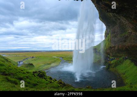 Seljalandsfoss chute en été vue, Islande Banque D'Images