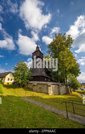 Eglise catholique romaine de Saint-François d'Assise, site de l'UNESCO, Hervartov près de Bardejov, Slovaquie Banque D'Images