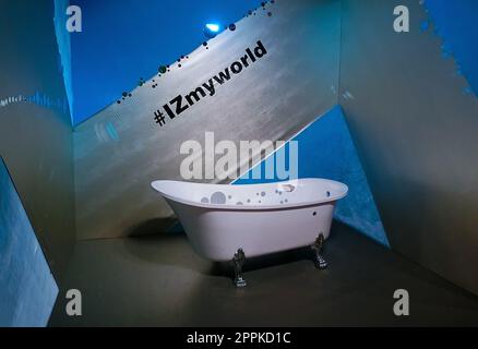 IZmyworld est un endroit pour selfie gratuit à Isenburg-Zentrum, Neu-Isenburg, Allemagne Banque D'Images