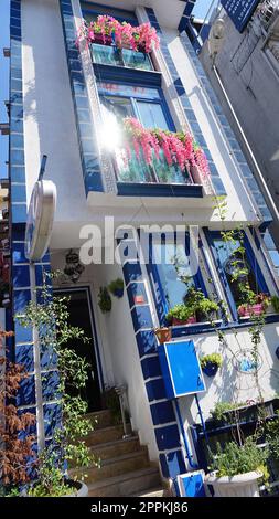 Istanbul, Turquie - 14 septembre 2022 : hôtel la petie maison dans le quartier Sultanahmet d'Istanbul. Banque D'Images