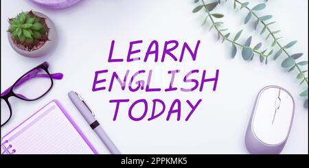 Inspiration montrant le signe apprendre l'anglais aujourd'hui. Acquérir une photo conceptuelle ou acquérir des connaissances et des compétences en anglais Banque D'Images