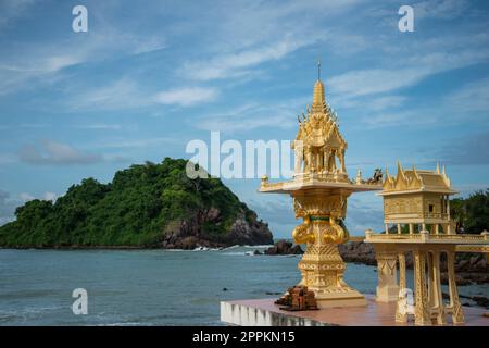 THAÏLANDE PRACHUAP BANG WAT SAPHAN BO THONG LANG Banque D'Images