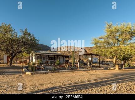 Ferme d'hôtes dans les montagnes namibiennes Erongo Banque D'Images