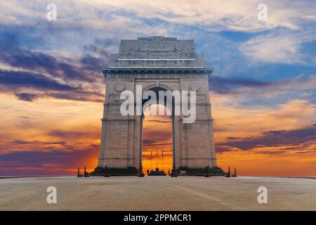 Coucher de soleil à la porte de l'Inde, célèbre monument de New Delhi Banque D'Images