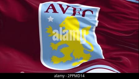 Drapeau du club de football Aston Villa agitant Banque D'Images