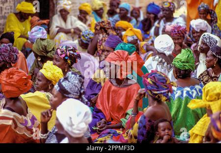 Sénégal, invités à un mariage à Dakar Banque D'Images