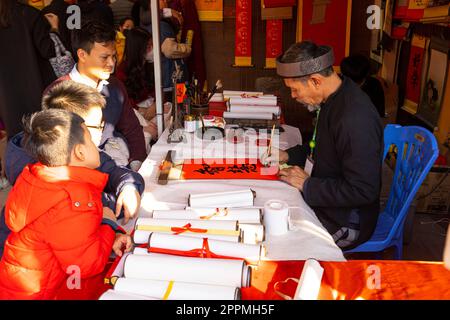 Mots auspicieux pendant la veille du nouvel an chinois. Banque D'Images