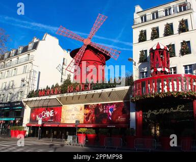 Moulin Rouge à Paris France Banque D'Images