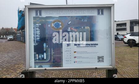 Visiter la ville d'Urk dans un mobil-home. Banque D'Images