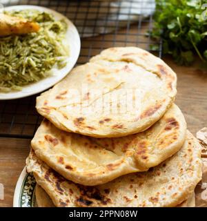 Pita avec recette traditionnelle indienne de riz Banque D'Images