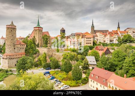 BAUTZEN, ALLEMAGNE - AOÛT 23 : paysage urbain de Bautzen, Allemagne sur 23 août. Bautzen est une ville au sommet d'une colline dans l'est de la Saxe. Photo prise de Banque D'Images