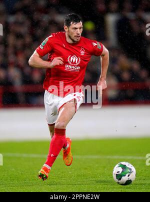 Photo du dossier datée du 11-01-2023 de Scott McKenna, de la forêt de Nottingham, qui a été exclu de la tentative de la forêt de Nottingham d'éviter la relégation de la première ligue cette saison en raison d'une fracture de la clavicule. Date de publication : lundi 24 avril 2023. Banque D'Images