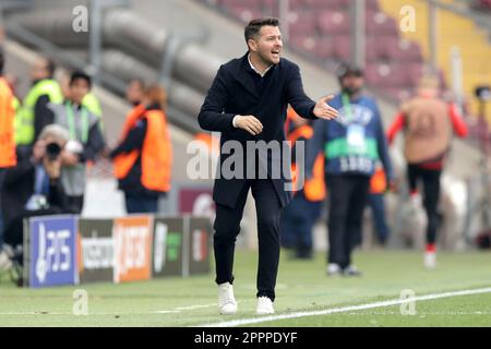 Zagreb, Croatie. 24th avril 2023. GENÈVE, SUISSE - AVRIL 24: L'entraîneur d'AZ Jan Sierksma lors du match final de l'UEFA Youth League 2022/23 entre AZ Alkmaar et HNK Hajduk Split au Stade de Genève sur 24 avril 2023 à Genève, Suisse.photo: Luka Stanzl/PIXSELL crédit: Pixsell/Alay Live News Banque D'Images