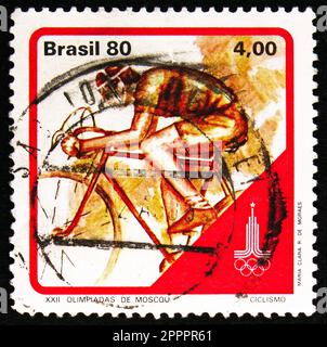 MOSCOU, RUSSIE - 26 MARS 2023: Timbre-poste imprimé au Brésil montre le cyclisme, Jeux Olympiques d'été 1980 - série de Moscou, vers 1980 Banque D'Images