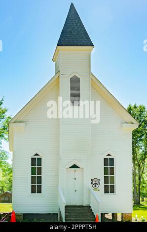 L'église méthodiste Montpelier est représentée dans le parc bicentenaire du comté de Baldwin, 22 avril 2023, à Stockton, Alabama. L'église a été construite en 1895. Banque D'Images