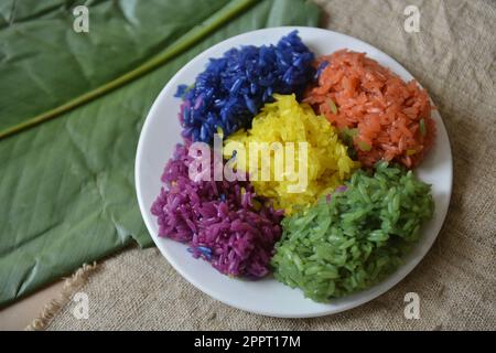 Riz collant de 5 couleurs dans le nord-ouest du Vietnam, en Asie Banque D'Images